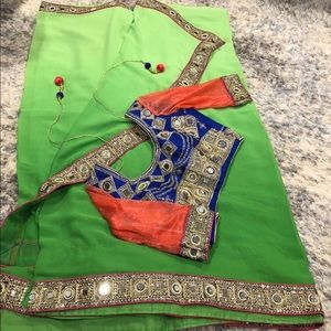 Green ombré chiffon sari with blouse!